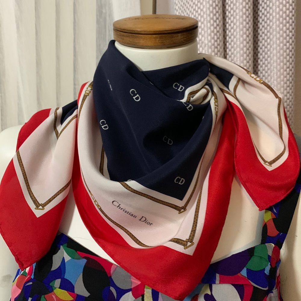 Christian Dior Scarf 100%silk  28/28 in - Picture 3 of 6